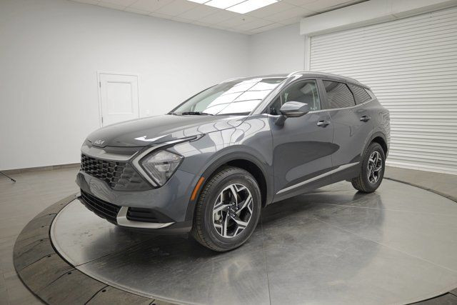 2023 Kia Sportage LX in Cars & Trucks in Calgary - Image 3