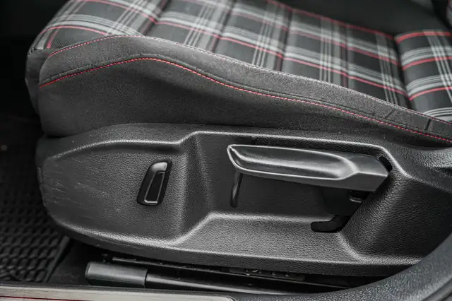2017 Volkswagen Golf GTI Autobahn | Manuel | Toit pano | Clean C in Cars & Trucks in Longueuil / South Shore - Image 18