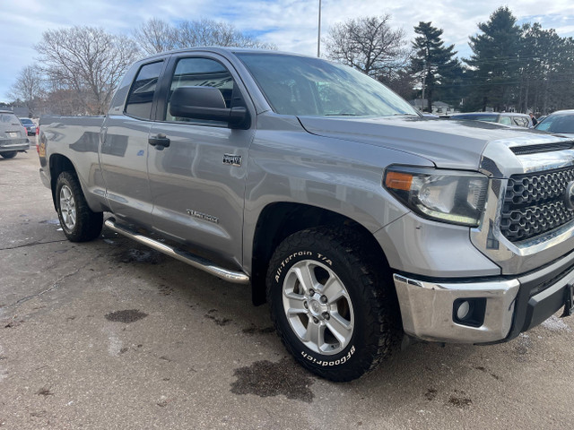 2020 Toyota Tundra CLEAN CARFAX!! PRICED TO MOVE! 4x4! AS TRA... in Cars & Trucks in Annapolis Valley - Image 3