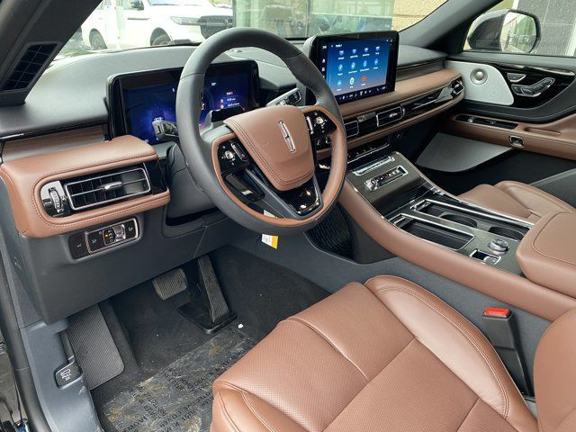 2025 Lincoln Aviator Reserve in Cars & Trucks in Edmonton - Image 4