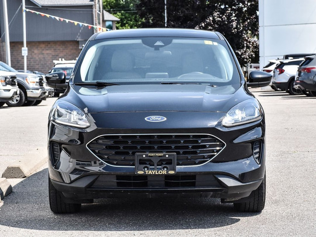 2022 Ford Escape SE Hybrid FUEL SAVER 5.5L/100KM, AWD PRICED RIG in Cars & Trucks in Kawartha Lakes - Image 3
