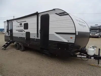 2024 Forest River Viking 6K Series 262BHS Features Include 1 Slide Ducted A/C Power Awning Gas/Elect...