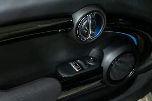 2022 MINI 3 Door Cooper SE 3 Door 100% électrique | Esprit in Cars & Trucks in City of Montréal - Image 18