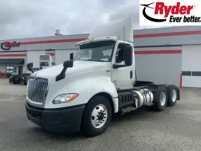Ryder Stock ID: 239947 Transmission Type/Speed: Auto 13 Engine: DIESEL X15 GHG'17 450/1800 Horse Pow...
