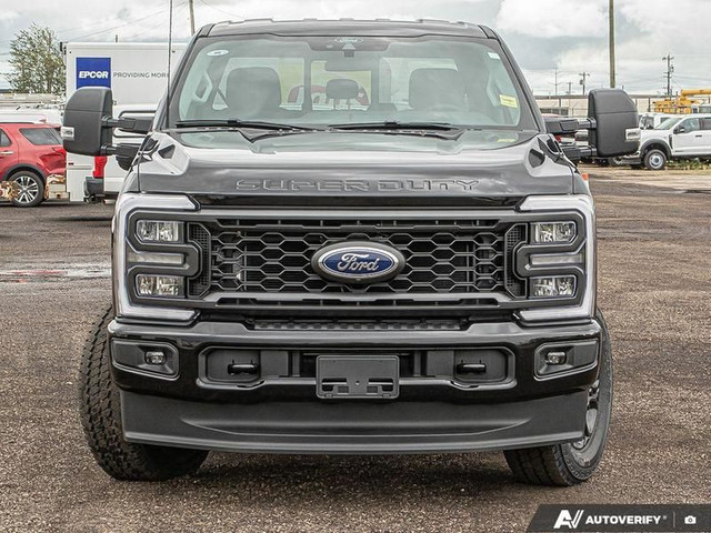 2025 Ford F-350 Super Duty XL in Cars & Trucks in Edmonton - Image 2