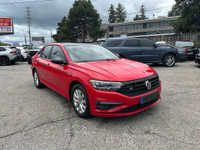 C ome by and check out this eye-catching 2019 Volkswagen Jetta Highline with a bold red exterior and... (image 5)