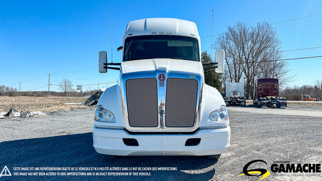 2016 KENWORTH T680 CAMION CONVENTIONNEL AVEC COUCHETTE in Heavy Trucks in Québec City - Image 2
