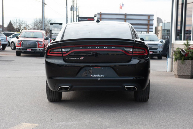 2019 Dodge Charger SXT in Cars & Trucks in Chatham-Kent - Image 4