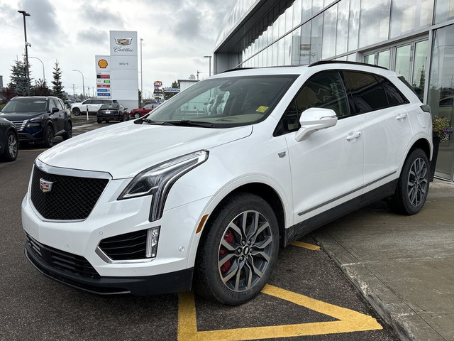 2023 Cadillac XT5 Sport in Cars & Trucks in Edmonton - Image 2