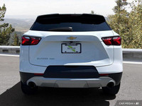 Experience the thrill of effortless driving with this 2022 Chevrolet Blazer LT, boasting a powerful... (image 4)