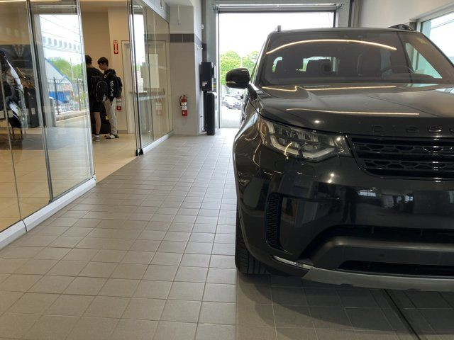 2019 Land Rover Discovery HSE Luxury..7 PASSENGER/WARRANTY in Cars & Trucks in City of Halifax - Image 4