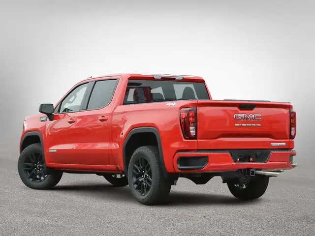 2025 GMC Sierra 1500 ELEVATION in Cars & Trucks in City of Montréal - Image 5