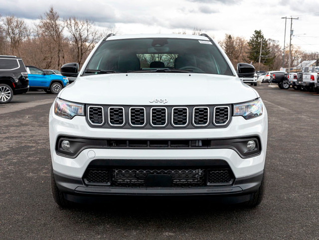 2024 Jeep Compass NORTH 4X4 *SIEGES CHAUFF* CARPLAY *ALERTES* PR in Cars & Trucks in Laurentides - Image 2