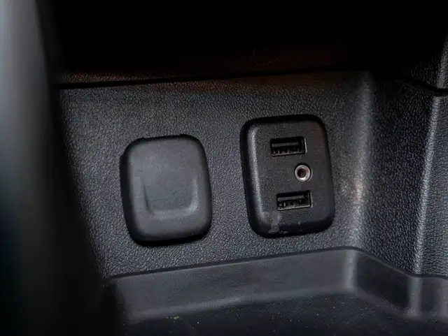 2018 Chevrolet Volt LT *CUIR* SIEGES CHAUFF *CARPLAY GR CONFIANC in Cars & Trucks in Laurentides - Image 25