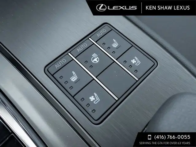 2025 Lexus UX dans Autos et camions dans Ville de Toronto - Image 20