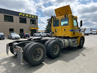 2019 FREIGHTLINER T12664ST;Heavy Duty Trucks - CONVENTIONAL W/O SLEEPER Penske Location 632 BELGRAVE... (image 6)