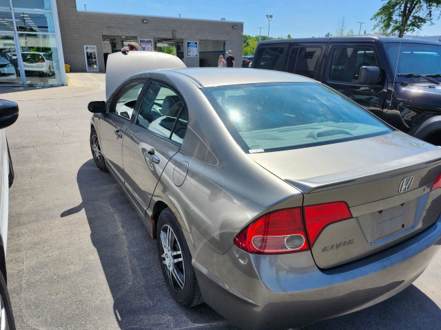 2008 Honda Civic DX AS IS SPECIAL | YOU CERTIFY, YOU SAVE! in Cars & Trucks in London - Image 4
