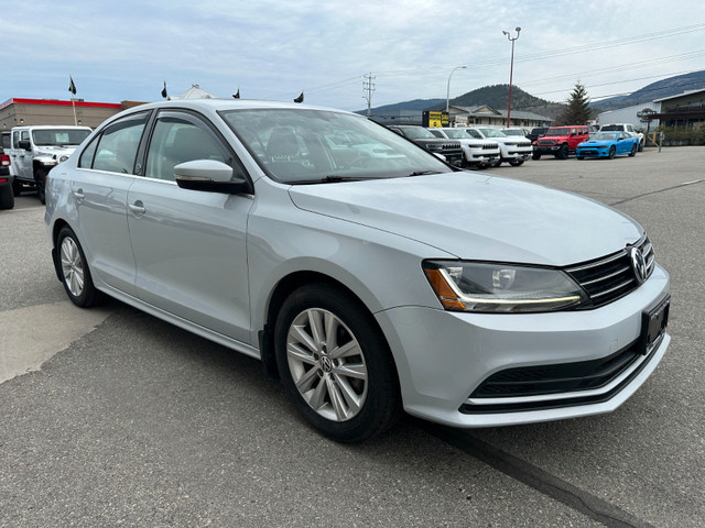 2017 Volkswagen Jetta Wolfsburg Edition in Cars & Trucks in Penticton - Image 4