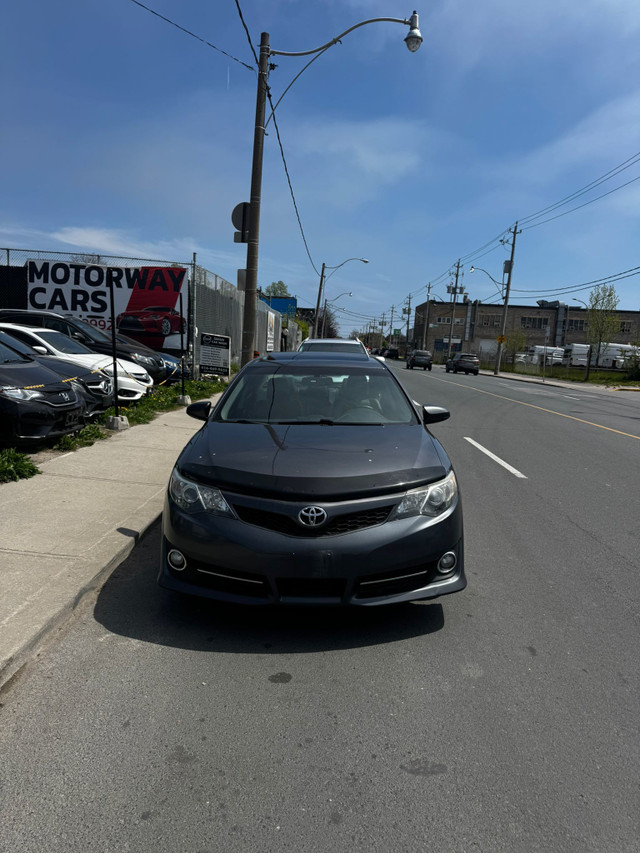 2013 Toyota Camry SE | NO ACCIDENT | SUNROOF | LEATHER | SAFETY in Cars & Trucks in City of Toronto - Image 2