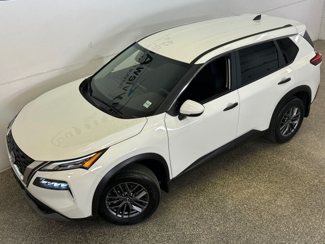 2023 Nissan Rogue S S/AWD/COOL WHITE/23KM/OFF 1 OWNER NISSAN... in Cars & Trucks in Belleville - Image 2