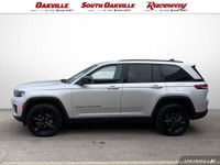 4WD / 4X4 1 Owner Clean Carfax No Reported Accidents Heated Seats 20 x 8.0 Gloss Black Rims Android... (image 2)