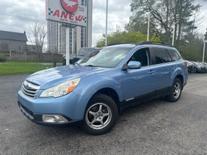 2010 Subaru Outback 2.5i Sport w/Limited Pkg/Multimedia no accidents 26 service records