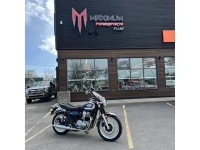 2022 Kawasaki W800 AVEC RABAIS = 31.48$/semaine (84 mois @ 8.99% + tx) 42.59$/semaine (84 mois @ 8.9...