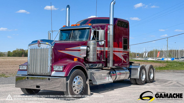 2017 KENWORTH W900L HIGHWAY / SLEEPER TRUCK / TRACTOR in Heavy Trucks in La Ronge - Image 3