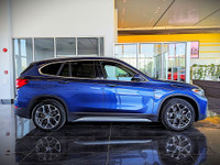 Comes equipped with: Power Mirrors, Sunroof , Load Bearing Exterior Rack, Shark fin antenna, Halogen... (image 3)