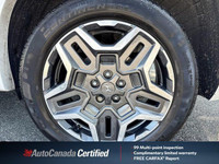 Recent Arrival! AWD, Black Leather. Odometer is 49652 kilometers below market average! Quartz White... (image 6)