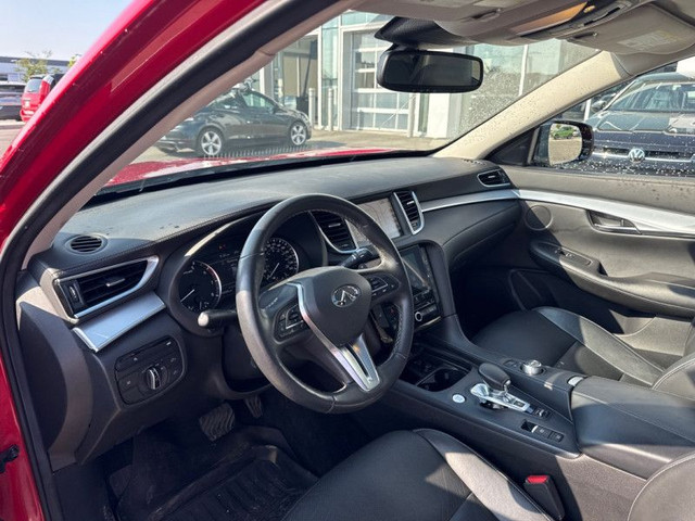 2019 Infiniti QX50 Essential AWD  - Sunroof -  Leather Seats in Cars & Trucks in Ottawa - Image 2
