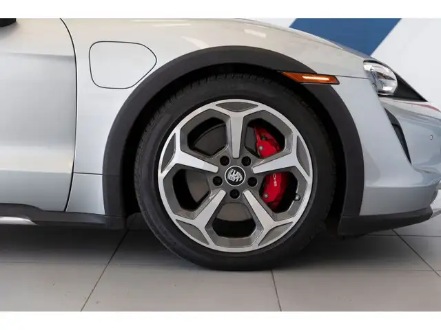2022 Porsche Taycan 4S Cross Turismo dans Autos et camions dans Ville de Vancouver - Image 20
