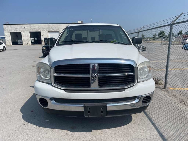 2008 Dodge Ram 1500 ST in Cars & Trucks in Barrie - Image 2