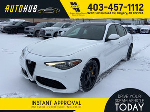 2018 Alfa Romeo Giulia Ti Sport AWD PANO NAV LOW MILEAGE!