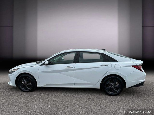 2023 Hyundai Elantra Privilégié| in Cars & Trucks in Laval / North Shore - Image 4