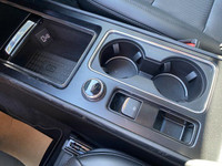 This Executive Driven Lincoln has been carefully driven by one of our employees or as a courtesy ser... (image 9)