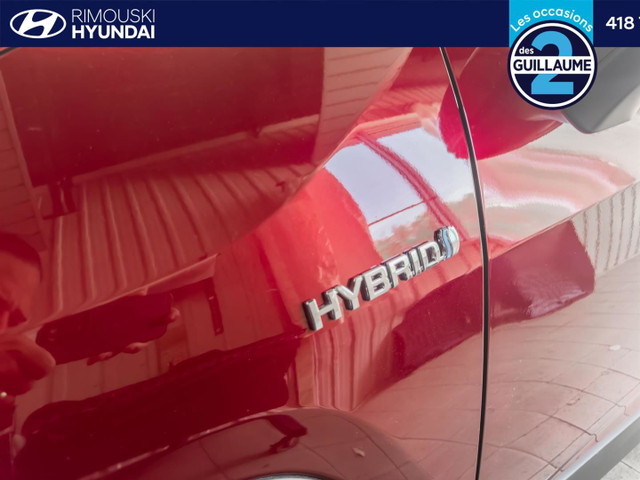 Toyota RAV4 Hybrid LE AWD 2020 in Cars & Trucks in Rimouski / Bas-St-Laurent - Image 4
