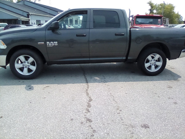 2023 RAM 1500 Classic in Cars & Trucks in Leamington - Image 2