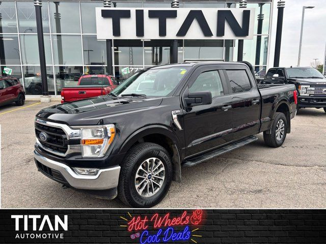 2022 Ford F-150 XLT 4x4 Crew Cab | 6 Pass | Htd Leather in Cars & Trucks in Regina