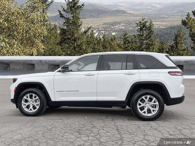 2023 Jeep Grand Cherokee Limited in Cars & Trucks in Moncton - Image 2