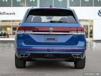 This Volkswagen Atlas boasts a Intercooled Turbo Regular Unleaded I-4 2.0 L/121 engine powering this... (image 5)
