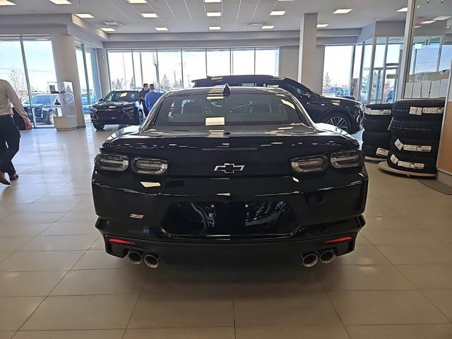  2024 Chevrolet Camaro in Cars & Trucks in Calgary - Image 4