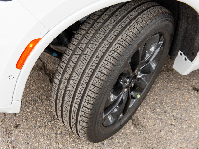 2025 Dodge Durango R/T in Cars & Trucks in Calgary - Image 2