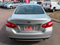 2.5Ltr Automatic! AC! Remote Starter! Cruise Control! Backup Cam! Power Windows, Locks, Mirrors, Sea... (image 4)
