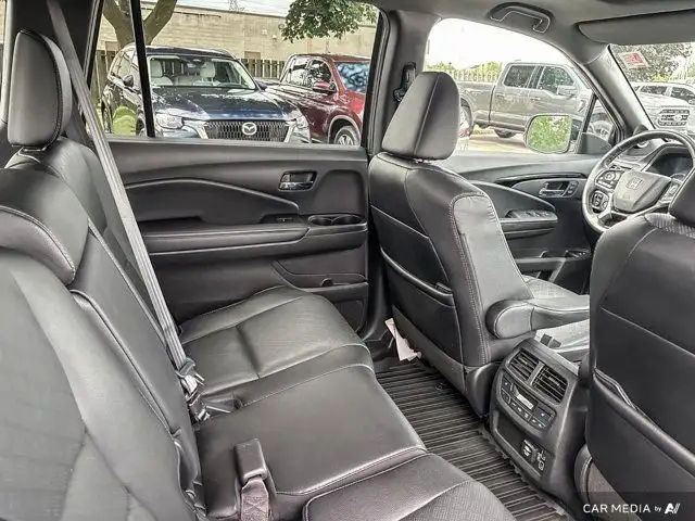 2021 Honda Passport Touring in Cars & Trucks in Brantford - Image 25