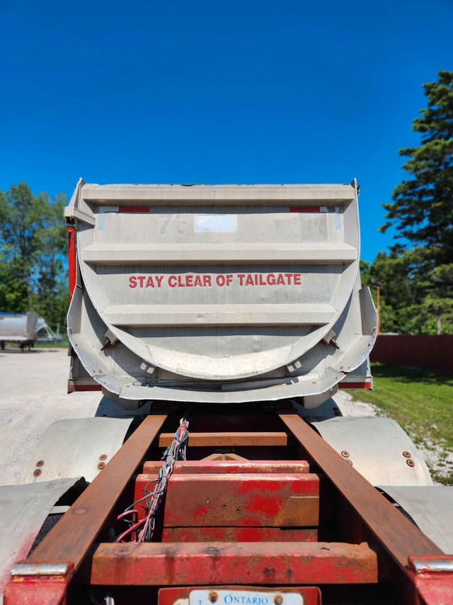 1999 RAGLAN 40 ft 5/Axle Aluminum End Dump Trailer in Heavy Equipment in Barrie - Image 3