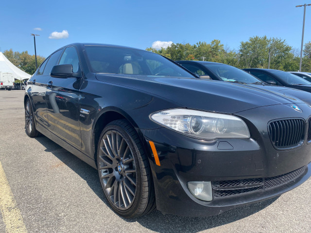 2011 BMW 5 Series 535i xDrive 535i xDrive dans Autos et camions  à Ville de Montréal