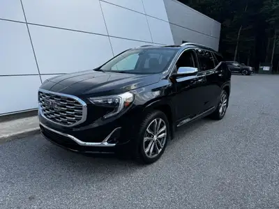 GMC Terrain AWD Denali Cuir Caméra Recul Mags Toit Ouvrant 2020 à vendreJAMAIS ACCIDENTÉ!!! Sièges C...