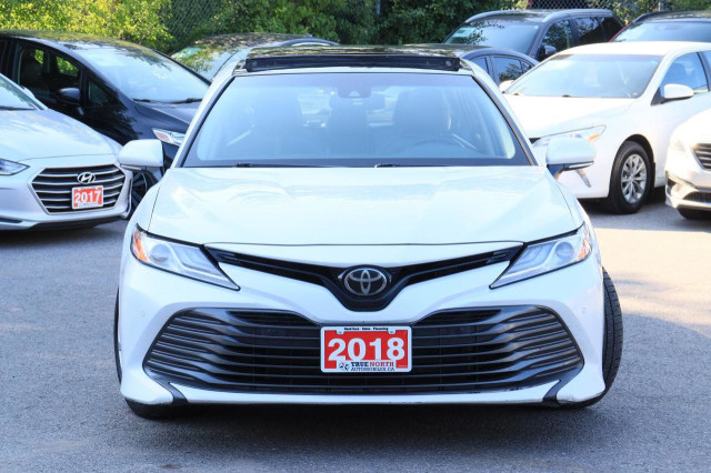 2018 Toyota Camry XLE | Leather | Pano Roof | Cam | CarPlay | BS in Cars & Trucks in Oshawa / Durham Region - Image 4