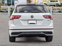 This Volkswagen Tiguan boasts a Intercooled Turbo Regular Unleaded I-4 2.0 L/121 engine powering thi... (image 5)